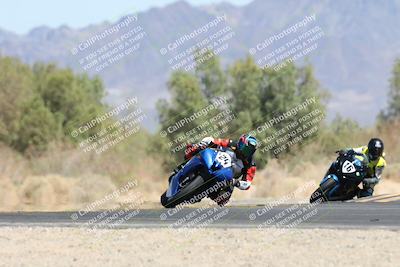 media/Apr-20-2025-CVMA (Sun) [[39090e8767]]/Race 16-Formula Middleweight/
